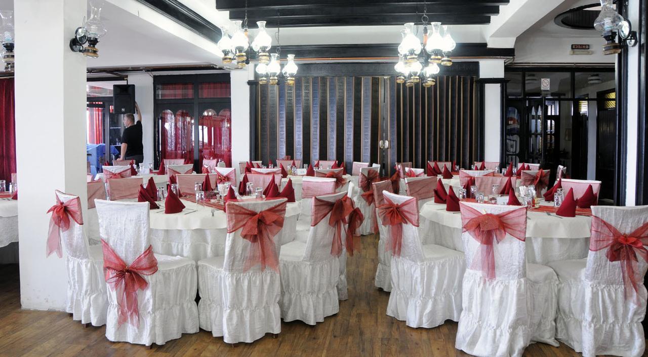 Hotel Biser 斯特鲁加 外观 照片